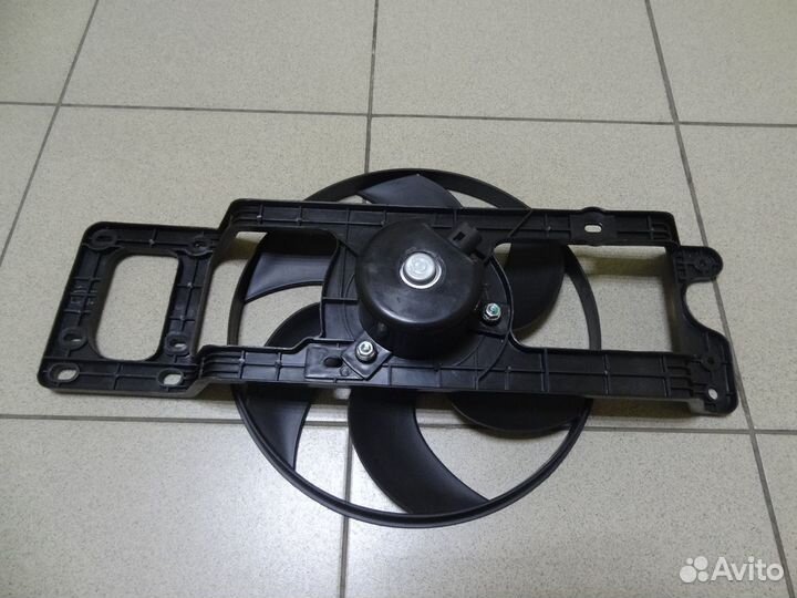 Вентилятор основного радиатора Logan Sandero Largu