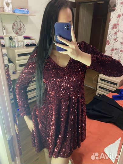 Вечернее платье