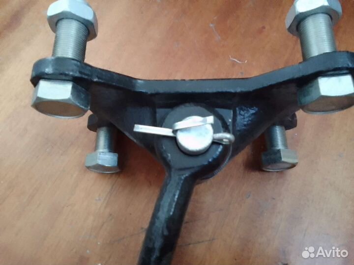 Буксирное проухо