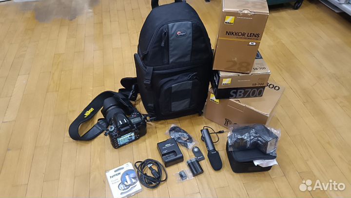 Nikon D600 комплект с объективом и вспышкой