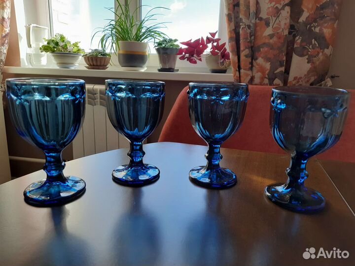 Фужеры из цветного стекла
