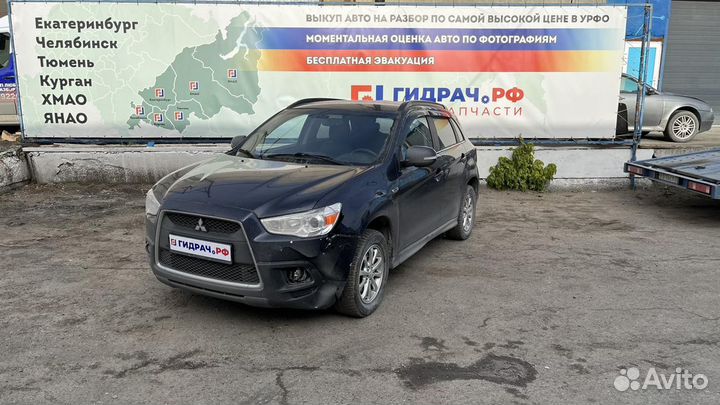 Спойлер (дефлектор) багажника Mitsubishi ASX 6515A206ZZ