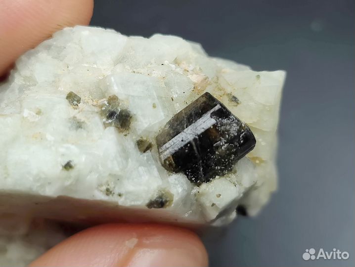 Турмалины с альбитом. Шерлова гора