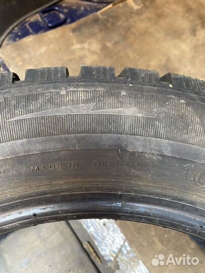 Michelin X-Ice North 215/55 R16