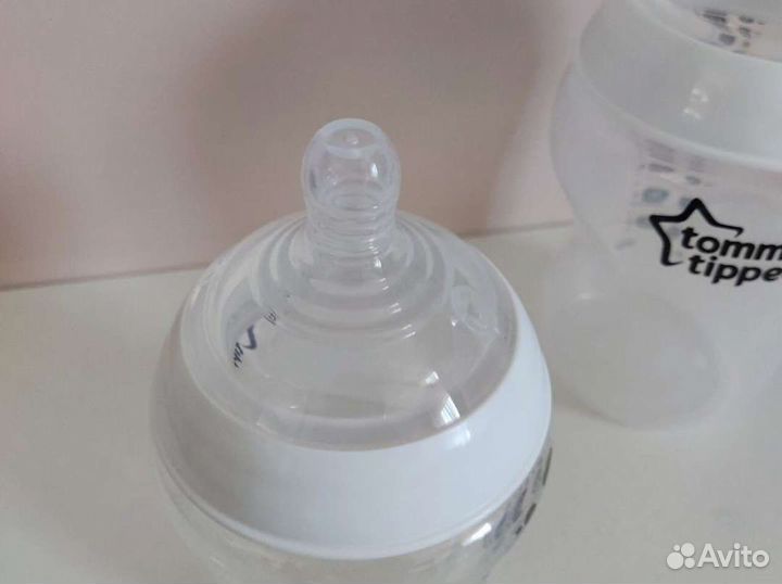 Бутылочка tommee tippee