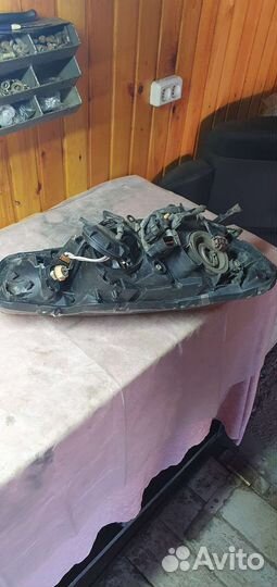 Фара передняя левая Митсубиси Лансер 10