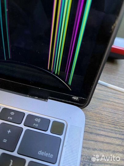 Замена дисплея матрицы MacBook iPhone iPad