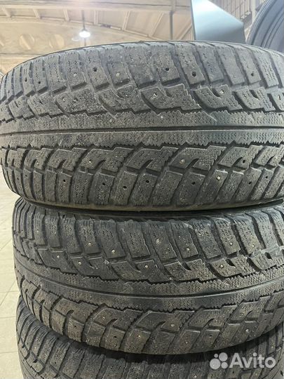 Marshal I'Zen RV Stud KC16 265/65 R17