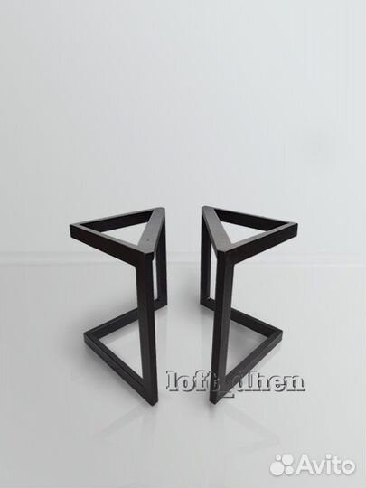 Металлическое подстолье