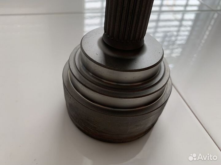 Шрус внешний Mitsubishi Pajero 1999-2002