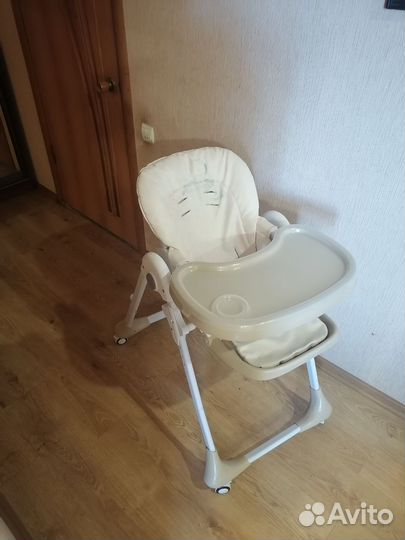 Стульчик для кормления