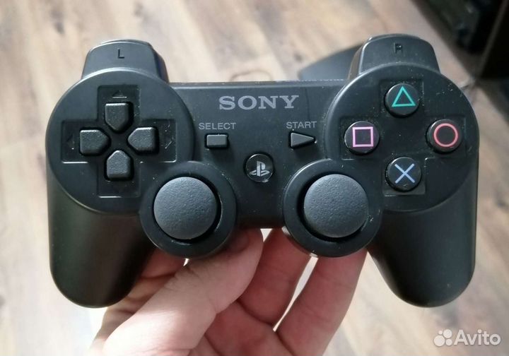 Прошитая Sony PS3, 60 игр, 2 геймпада, мув, камера