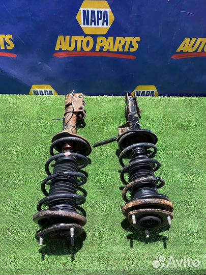 Амортизатор передний левый правый Suzuki GV