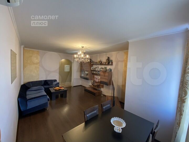 3-к. квартира, 94 м², 9/12 эт.