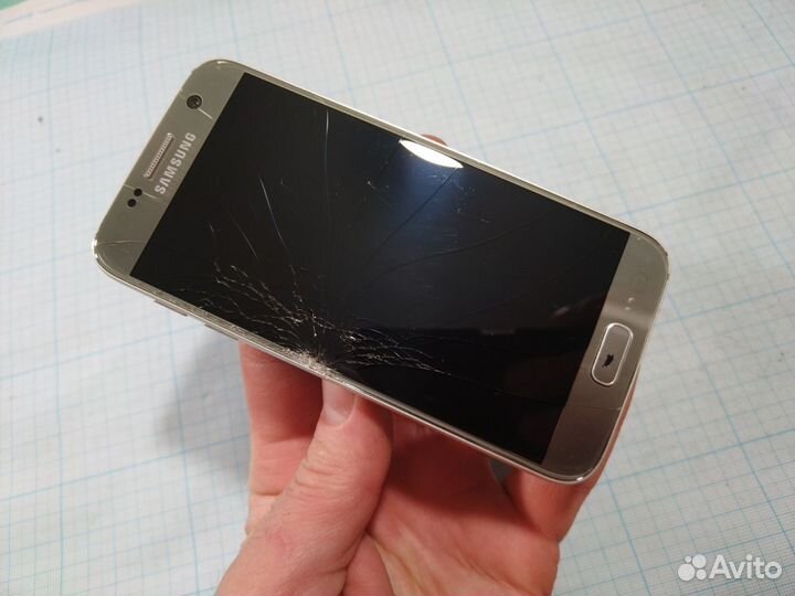 Samsung Galaxy S7, 4/32 ГБ