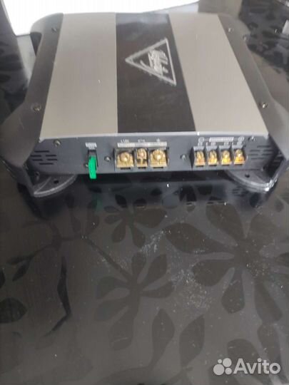 Автоусилитель Blaupunkt Velocity VA 275