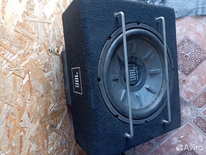 Сабуферы и усилитель