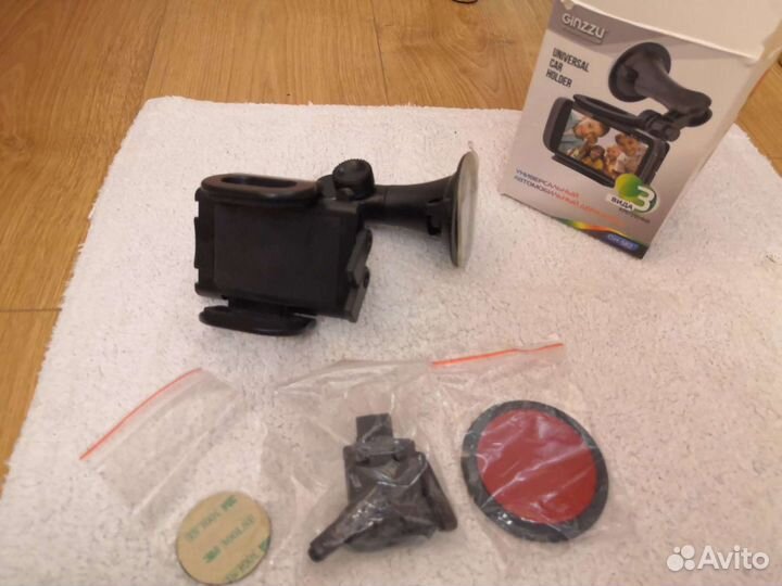 Держатель для телефона в машину