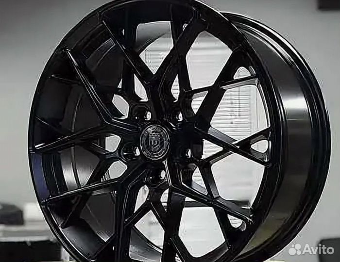 HRE R19 Black Matt для Mercedes W212 W213