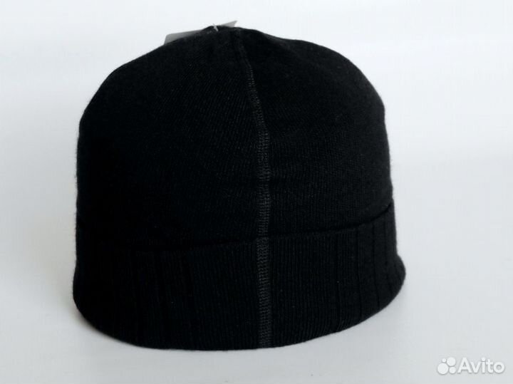 Вязаная шапка от 