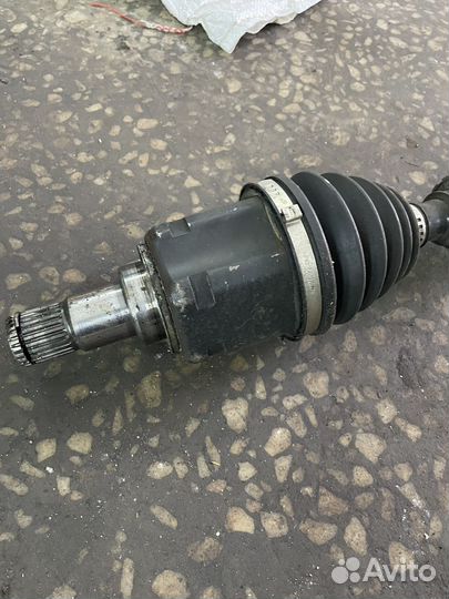 Привод лев передний Lexus RX300