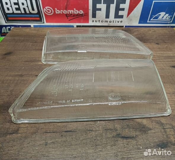 Б/У hella Стекла фар Ауди А6 С4