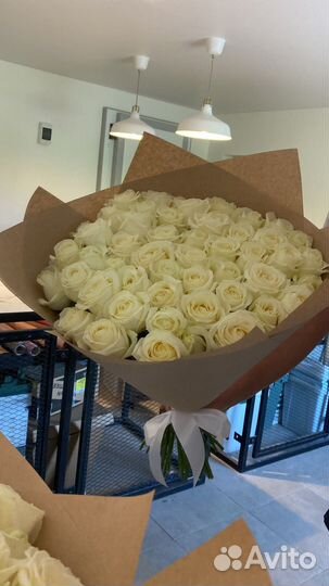 Белые розы. 25 роз. 51 роза