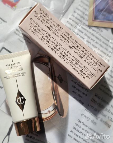 Праймер Charlotte Tilbury Wonderglow