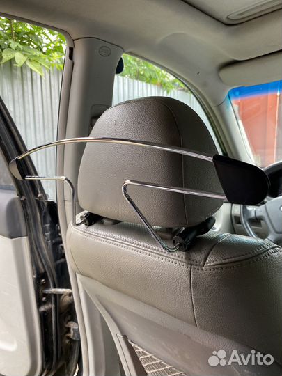 Вешалка подголовника