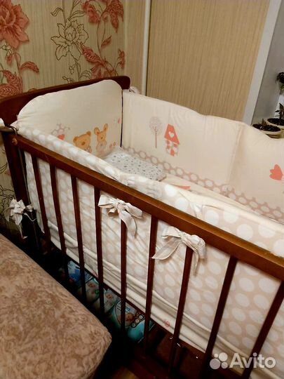 Бортики на детскую кроватку