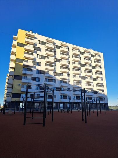 2-к. квартира, 52 м², 4/9 эт.