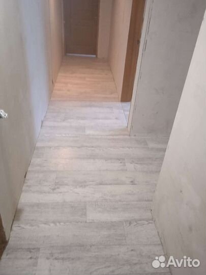 Укладка ленолиум, плинтуса, осби и фанеры