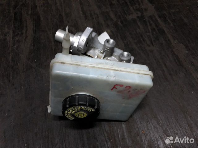 Главный тормозной цилиндр Bmw X3