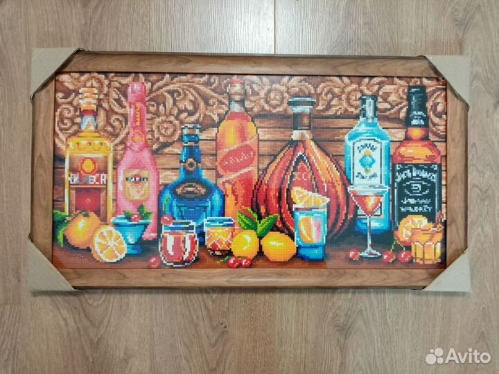 Картина из бисера. Бар