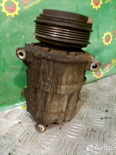 Компрессор кондиционера Opel Vectra C седан 1.8