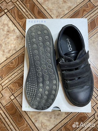 Туфли ecco 35 размер мальчику