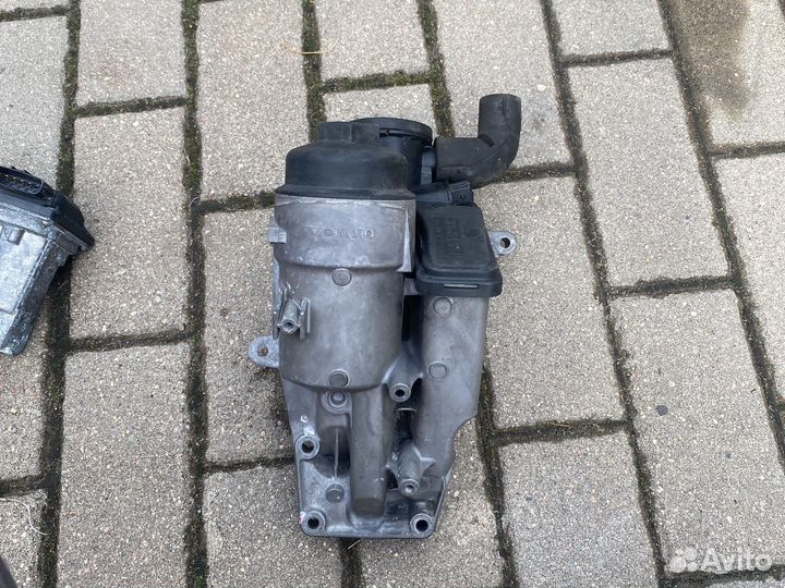 Корпус масляного фильтра volvo 2.4 s40