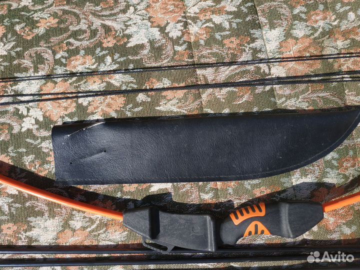 Лук блочный