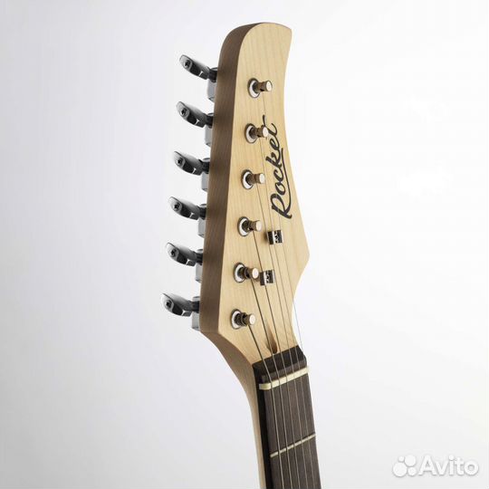 Электрогитара с набором