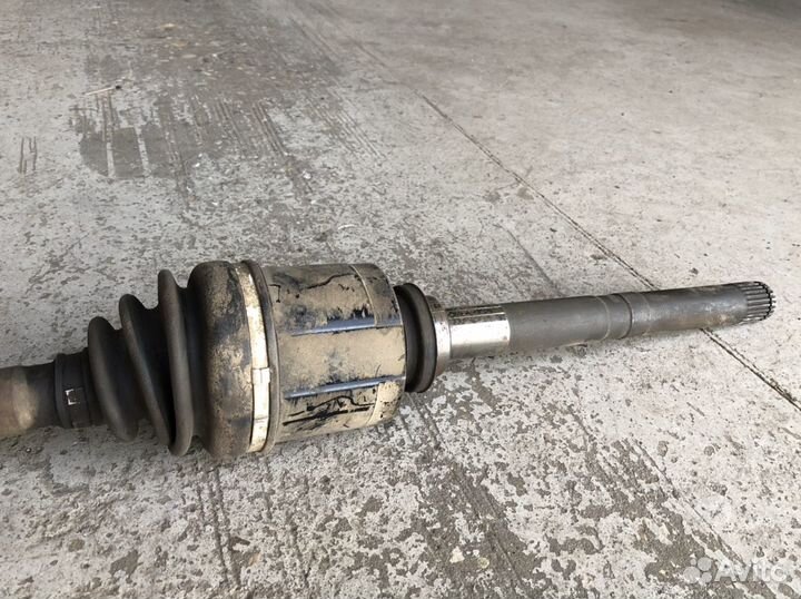 Привод,полуось правый Peugeot 4007