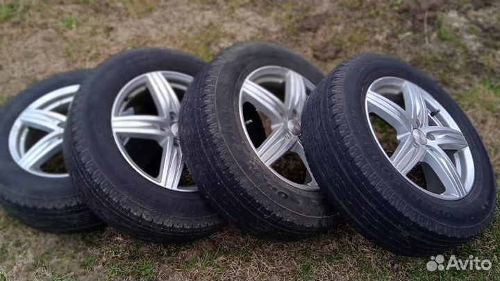 Колеса в сборе r17 зимние(липучка) 5 114.3