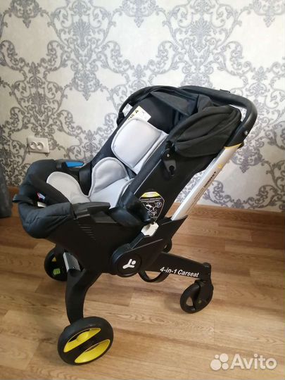 Автолюлька на колесах в идеальном состоянии