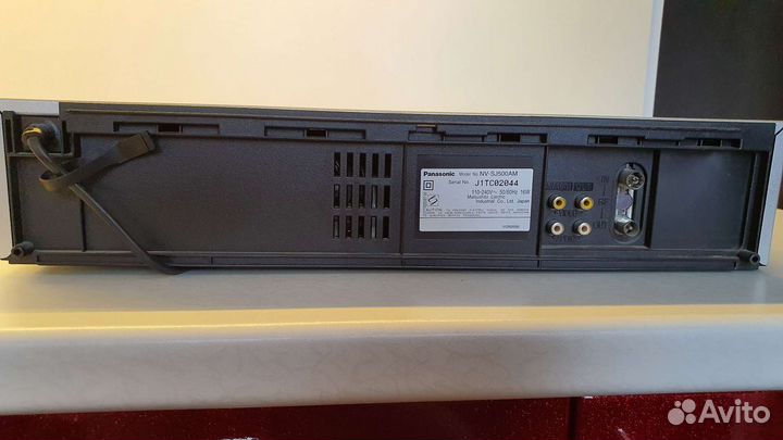 Видеомагнитофон panasonic nv-sj500