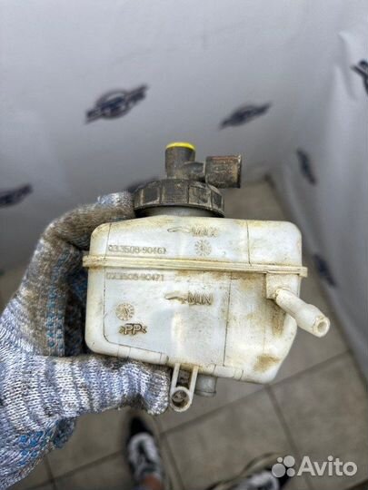 Бачок для тормозной жидкости LADA Largus K7M 2014