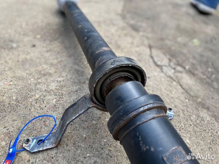 Карданный вал Audi A8 D4/4H 2012 4H0521101