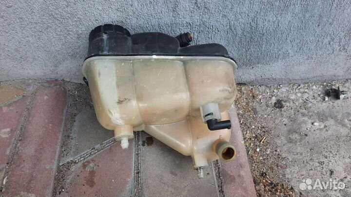 Расширительный бачок mercedes w211
