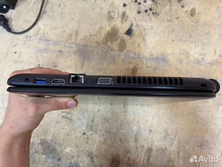 Ноутбук Acer Aspire e1