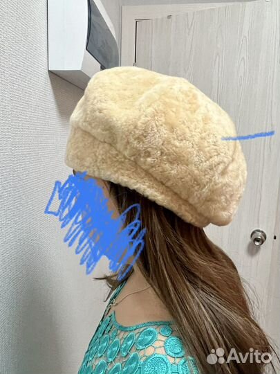 Берет меховой женский, шапка