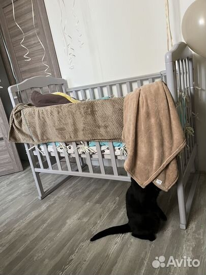 Детская кроватка