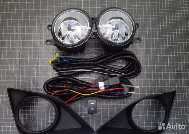 Комплект туманок Toyota Corolla E150 06-10